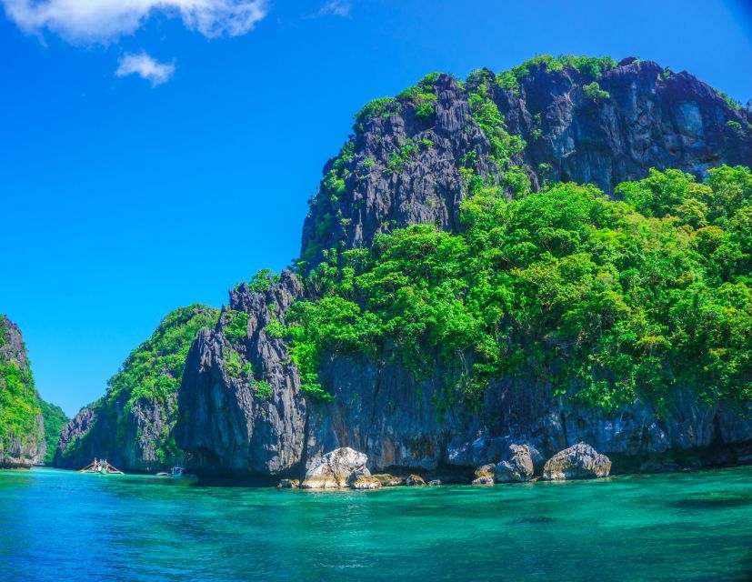 El Nido: Full-Day Premium Island Hopping Catamaran Cruise - Snorkeling, swimming, and the practical side of the water