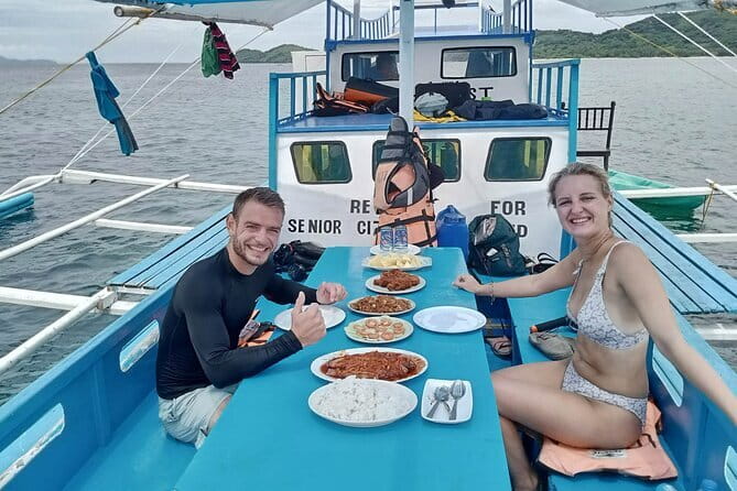 El Nido Group Tour A with Beach Lunch - What lunch and the boat day are really like