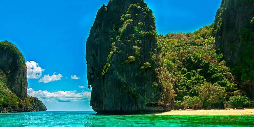 El Nido: Island Hopping Tour A Lagoons and Beaches - What to Pack and What to Leave Behind