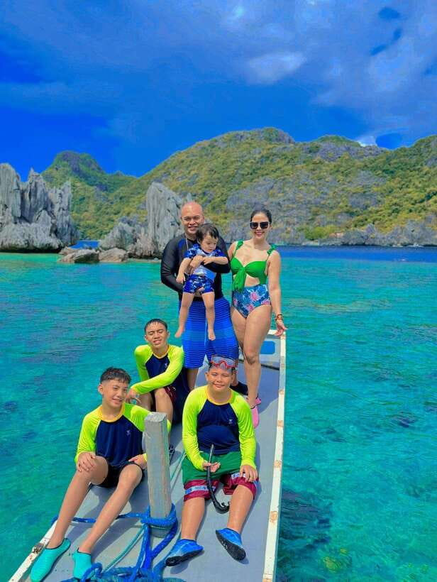 El Nido Island Hopping Tour A - Setting out from El Nido proper