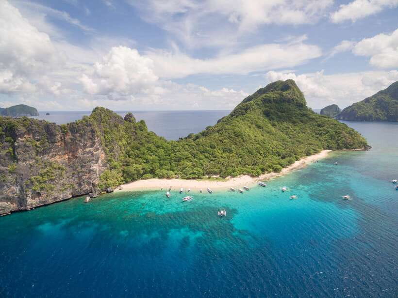 El Nido Island Hopping Tour C: Hidden Beaches & Shrine - Why Tour C feels different from Tour A