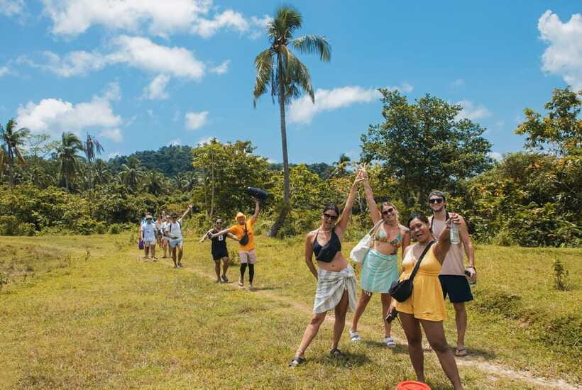El Nido: Jeepney Adventure Tour with Lunch - The Bulalacao Waterfalls hike is short but not effortless