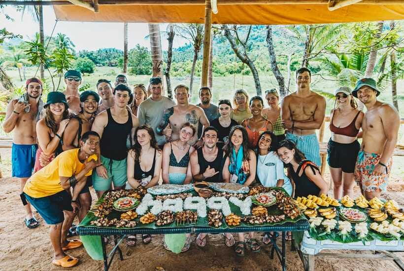 El Nido: Jeepney Adventure Tour with Lunch - A farm lunch with Filipino style and shared plates