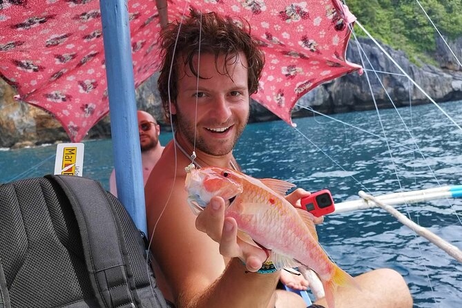 El Nido Palawan fishing with local Fisherman with lunch - What the $71 Price Includes