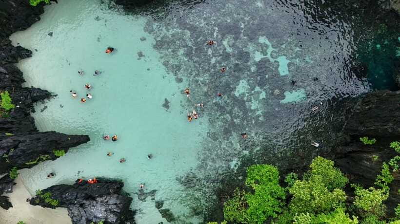 El Nido:Private Tour D with Highlights Small & Cadlao Lagoon - Paradise Beach lunch and the beach-time question