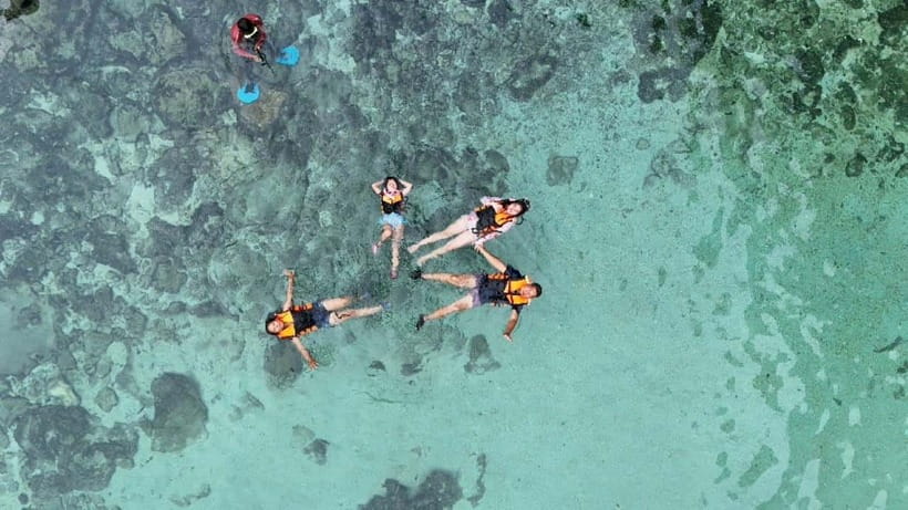 El Nido:Private Tour D with Highlights Small & Cadlao Lagoon - Small Lagoon and the main kayaking stop
