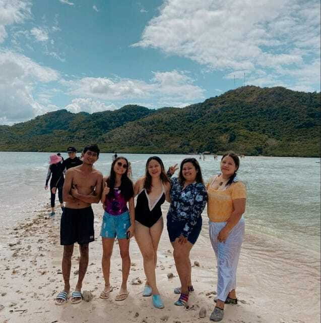 EL NIDO: Sharing/Joiner Island Hopping Tour B - Pinagbuyutan Island closes with cliffs and clear water