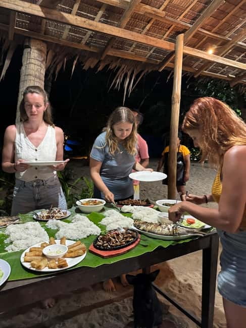 El Nido, Sibaltan: Family Dinner, Bonfire and Karaoke - What the $40 Price Includes