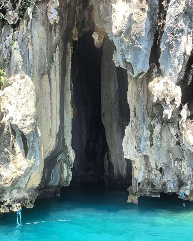 El Nido: Snake Island and Cave Tour with Island Lunch - Who should book this six-hour outing?