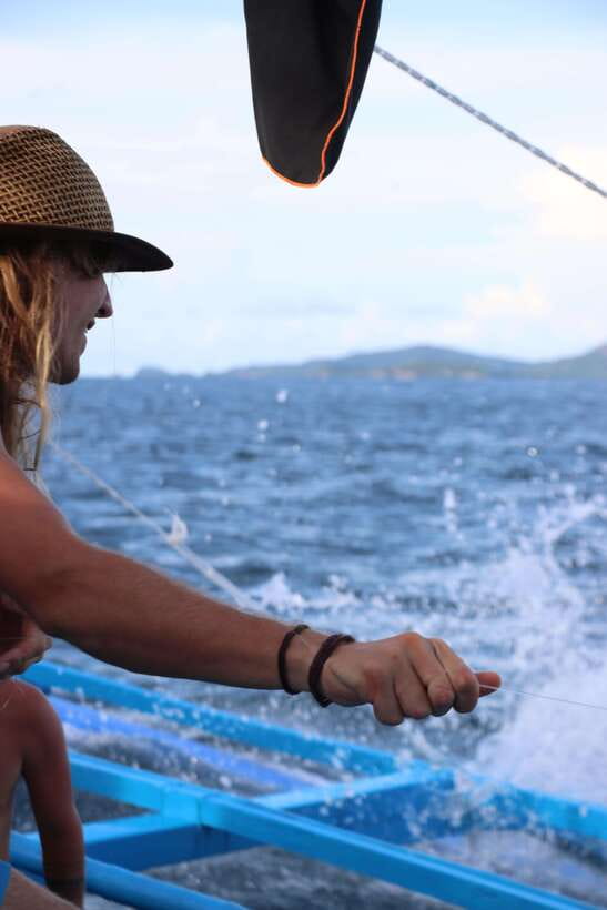 El Nido to Coron: 3-Day 2-Night Island-Hopping Expedition - Meeting the crew and leaving El Nido