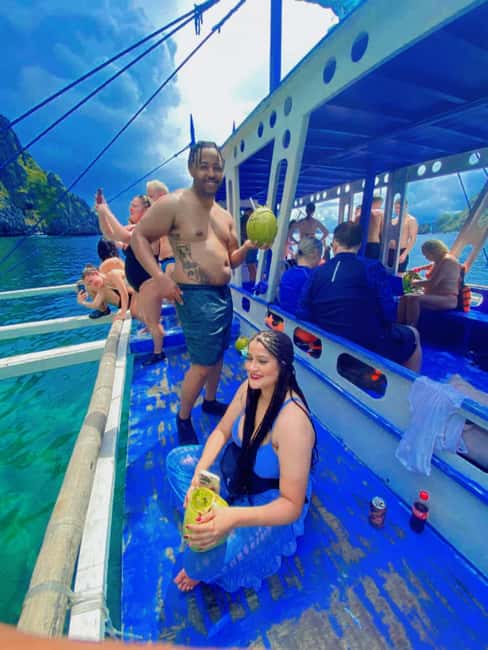 El Nido Tour C: Explore Hidden & Secret Beach Adventure - Secret Beach and the swim-through entrance