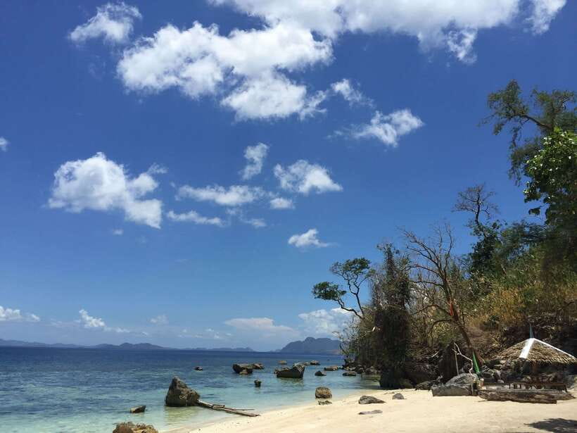 From Coron: Island Hopping Boat Day Trip with Buffet Lunch - What this Coron boat day is really offering