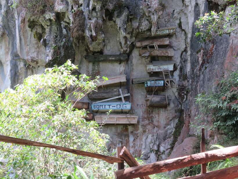 From Manila: 4-Day Sagada and Banaue Rice Terraces Tour - The long road from Manila to the Cordilleras