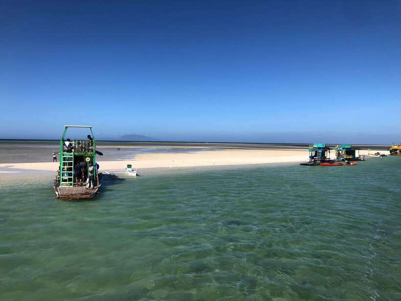 From Manila: Little Boracay Beach w/ Floating Bamboo Cottage - Swimming with starfish and using the dry mask