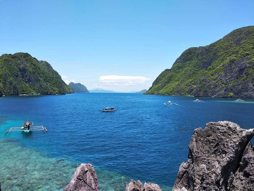 From Puerto Princesa: Day Trip to El Nido and Island Hopping - Reaching El Nido and joining the boat