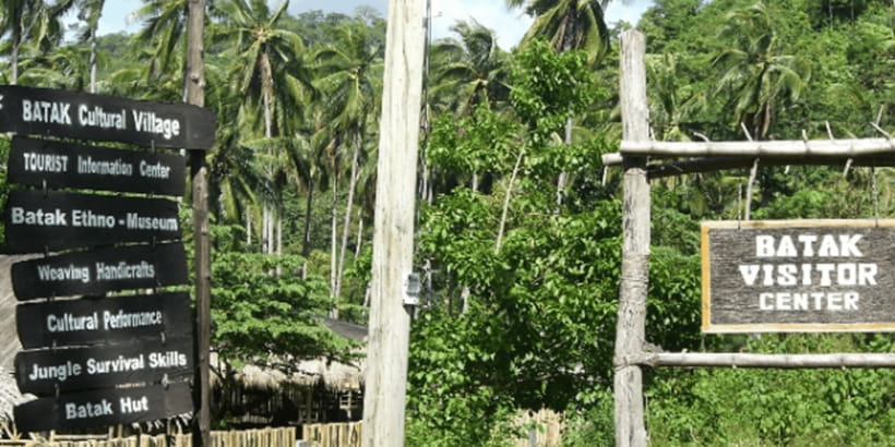 From Puerto Princesa: Trek to Batak Tribe Village - Meeting the Batak community