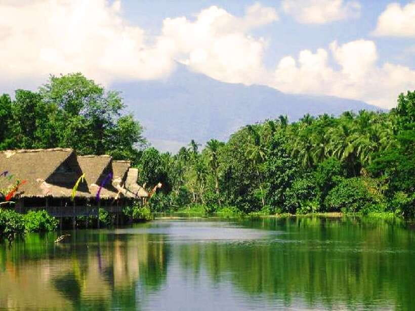 Full Day Tour Villa Escudero Plantation - Leaving Metro Manila for a working coconut estate