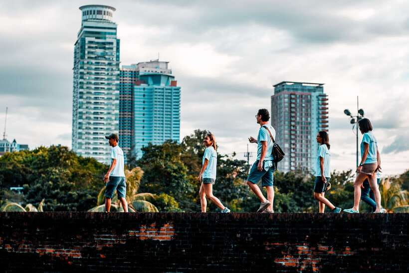 Intramuros, Manila: Historical Bamboo Bike Tour - Puerta Real Gardens, a quiet pause in the walled city
