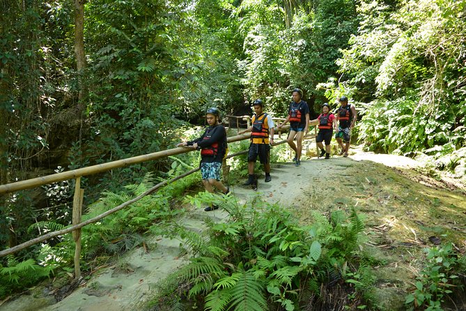 Kawasan Falls and Mantayupan Falls in One Day from Cebu - Mantayupan Falls and the first short walk