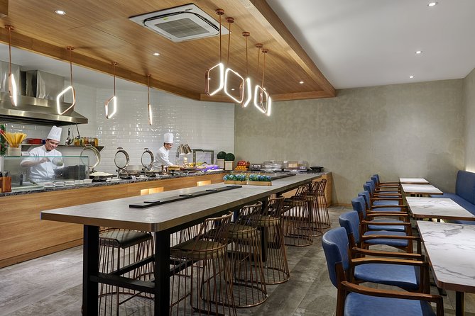 Mactan Cebu International Airport Plaza Premium Lounge - Drinks, coffee, and what costs extra