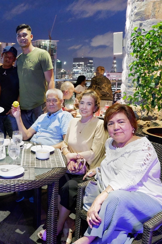 Makati Nightlife: VIP Access to Clubs, Rooftops & Go-Go Bars - 11:30 PM at Octopus or Royal: the main VIP value