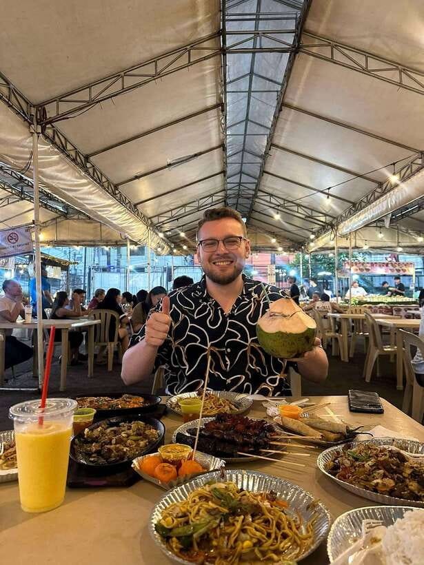 Makati Street food Tour, End with a Rooftop City View - From familiar skewers to chicken intestines