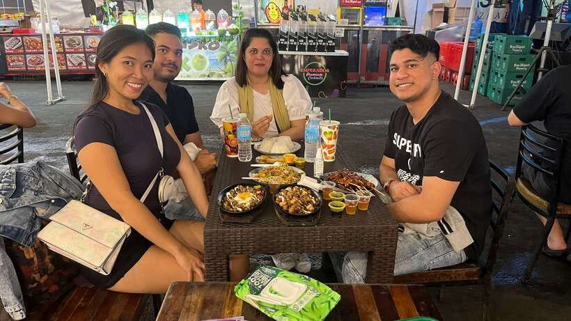 Makati Street food walking tour with Dinner - Why a Makati food walk works so well at night