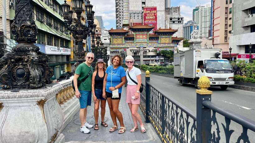 Manila: Binondo Chinatown Guided Walking Tour - Walking or tuk-tuk ride?