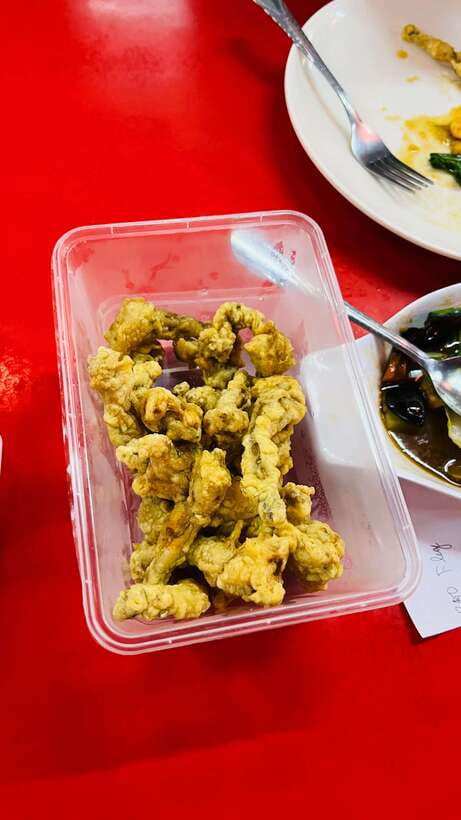 Manila Chinatown Food Tour with Local Guide - Meeting Mari inside the cafe