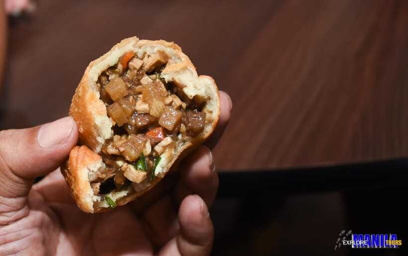 Manila: Guided Food Tour of Binondo with Tastings - Mami, the comfort-food course
