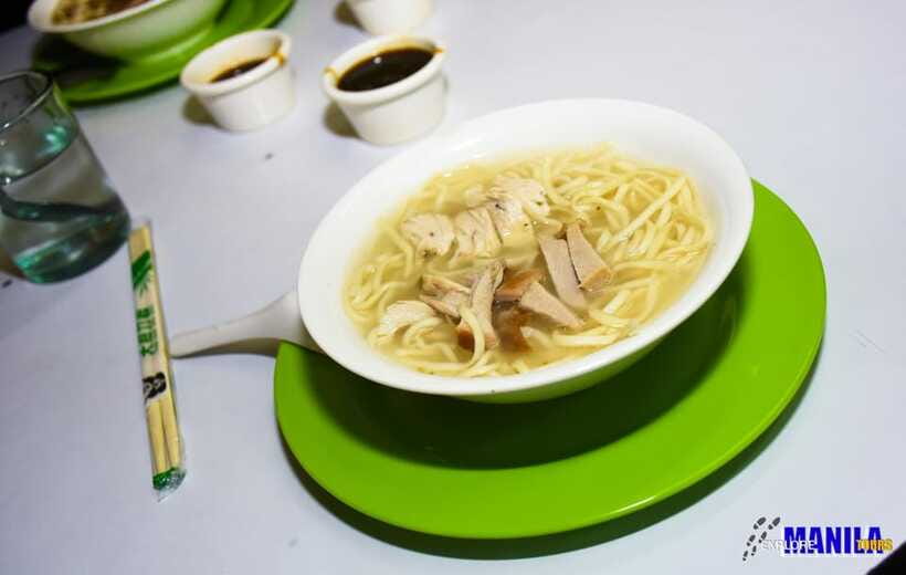 Manila: Guided Food Tour of Binondo with Tastings - Classic dim sum and the strongest food stop
