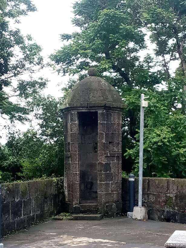 Manila: Intramuros Tour ( Dark) - Why Intramuros works so well after dark