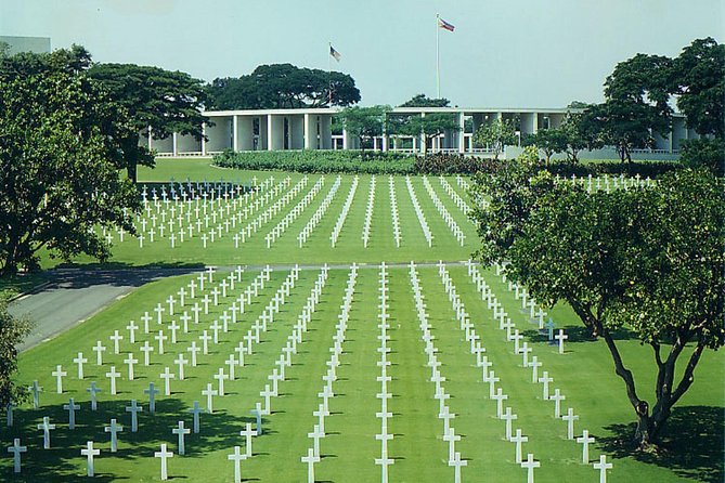 Manila Old and New: Sightseeing Tour Including Intramuros and Fort Santiago - Why this tour works as a first look at Manila