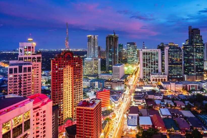 Manila: Private Custom Tour with a Local Guide - Seeing monuments and museums from the right angle