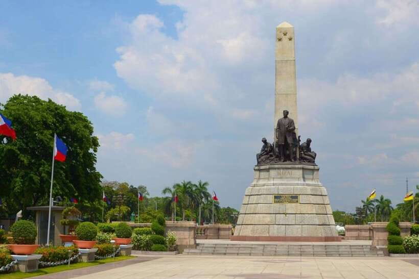 Manila: Private Custom Tour with a Local Guide - Starting with hotel pickup in Manila