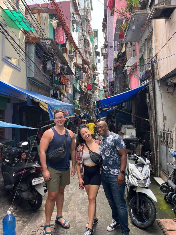 Manila Tour: Tondo Manila and Divisoria Market - Starting at Grand Cafe 1919