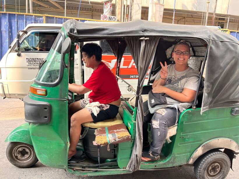 Manila Tuk-Tuk Adventure Hop-in and Hop-Off - What the guide adds to the two hours