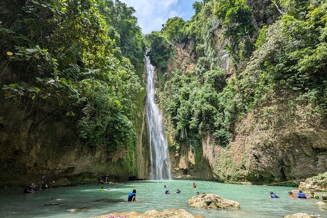 Moalboal Sardine Run, Sea Turtle and Mantayupan Falls - Mantayupan Falls and its 98-meter drop