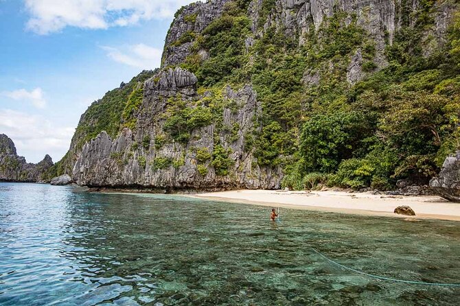 Off the Beaten Path Private Tour El Nido (Sibaltan) - A private boat changes the feel of the day
