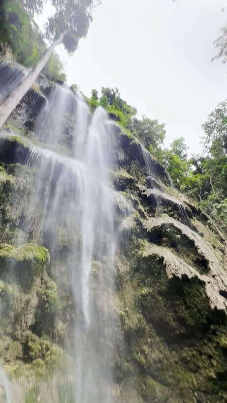 Oslob: Whaleshark Swimming, Tumalog Falls & Sumilon Island - Tumalog Falls: a cool change of pace