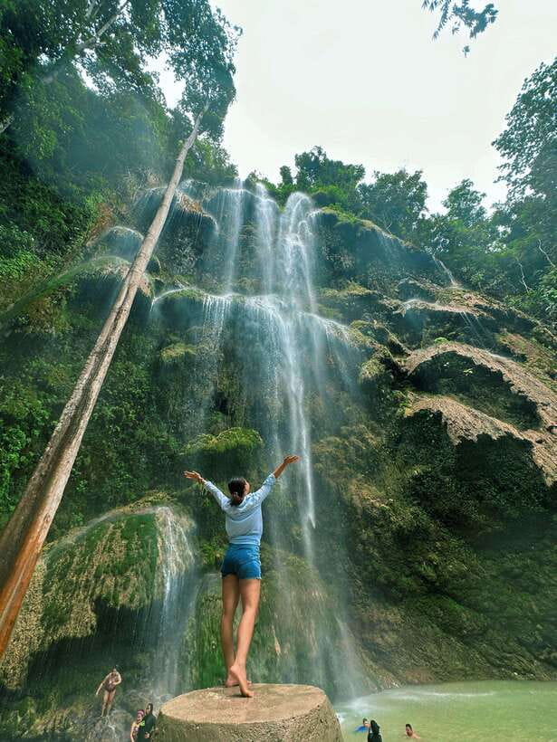 Oslob: Whaleshark Watching, Tumalog Falls & Sumilon Island - Who should book this experience