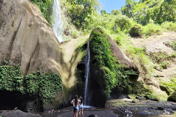 Pagsanjan Falls Tour with Lunch Included - Lunch, water, and what the $125 price covers