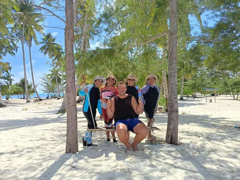 PALAWAN: Balabac Island Hopping with Full board Meals - Why Balabac feels different from ordinary island hopping