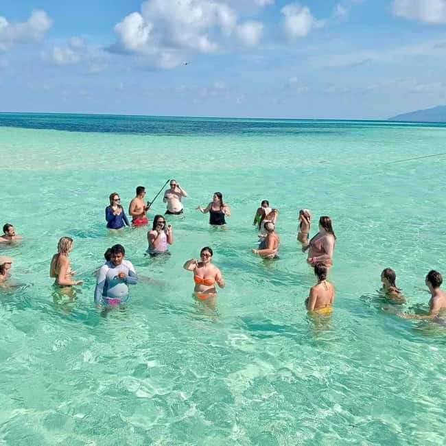 PALAWAN: Balabac Island Hopping with Full board Meals - Candaraman Island and Balabac Parula Lighthouse