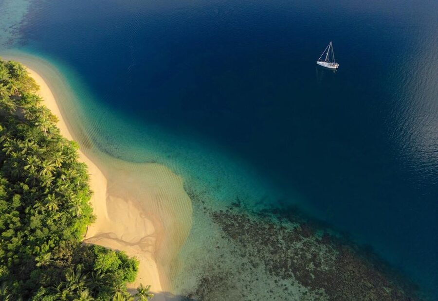 Palawan: Private Sailing Yacht Cruise in El Nido - Two hours back across Bacuit Bay