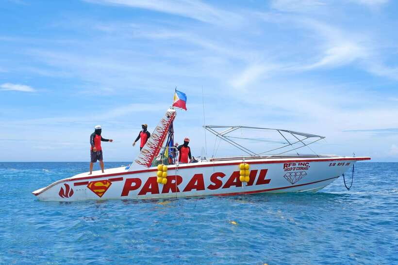 Panglao: Solo or Tandem Parasailing Experience near Alona - Safety, health limits, and comfort