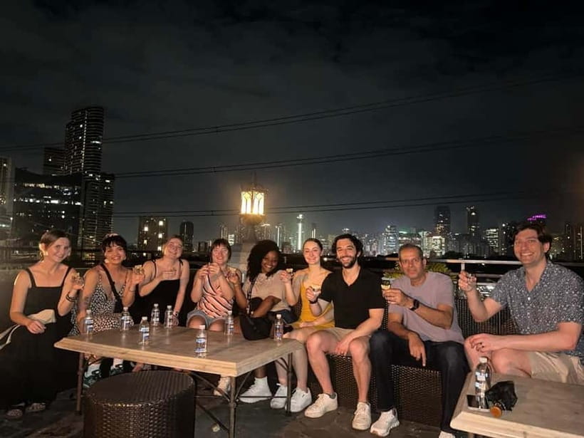 Poblacion Makati Bar Hopping Experience - First stop: a cocktail and a chance to settle in