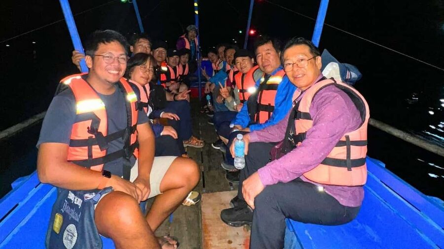 Private Firefly Watching Night Cruise on Bohol Abatan River - Setting out from Panglao after sunset