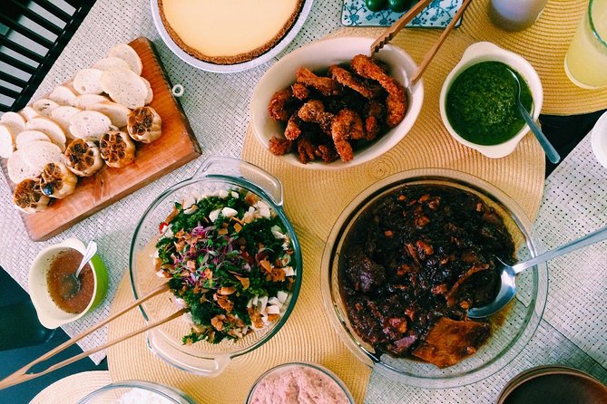 Private Market Tour and Filipino Cooking Class in Manila with Isi - Sitting down to a Filipino family meal