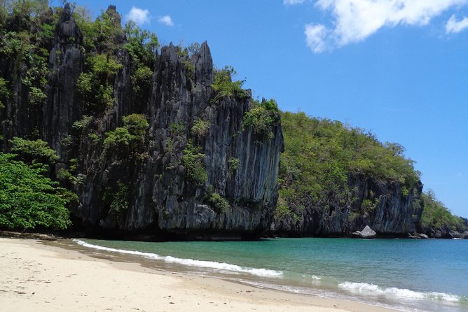 Private Puerto Princesa Underground River, Ugong Cave & zipline - Entering the UNESCO-listed Underground River